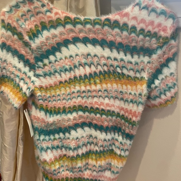 Anthropologie Xs knit ss sweater NWT. Fluffy warm marbled design top. - Picture 4 of 4